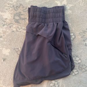 Athleta Mesh Racer Run 3” High Rise Short